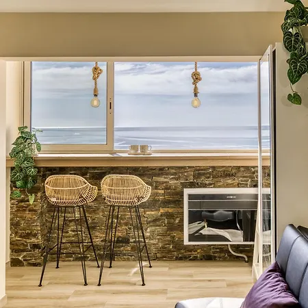 Atic Moon Miami Apartament