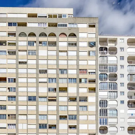Atic Moon Miami Apartament *